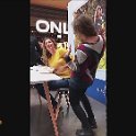 V2, Tv Ipa 7.Juni19 Gisele Buendchen in HH, 01M56Sek